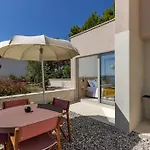 Vista Divina - Semi Detached By Irundo Apartamento