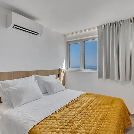 Vista Divina - Semi Detached By Irundo Apartman *