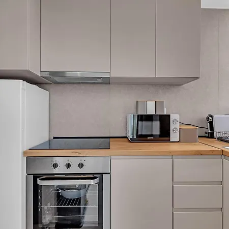 Vista Divina - Semi Detached By Irundo Apartman *
