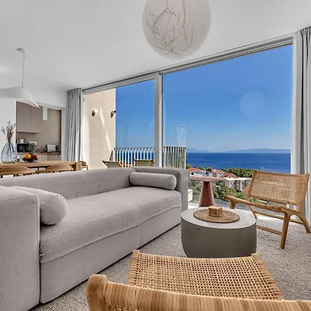 Vista Divina - Semi Detached By Irundo * Zavala