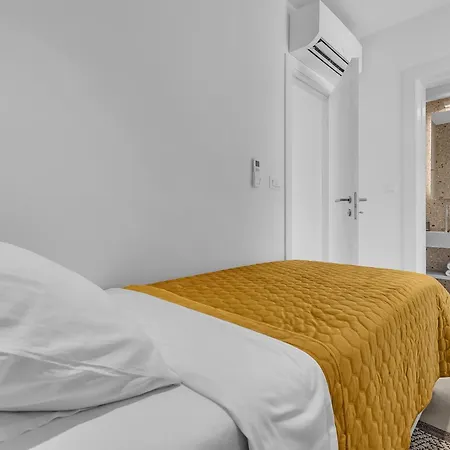 Vista Divina - Semi Detached By Irundo Apartman *