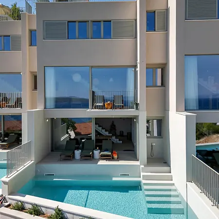 Vista Divina - Semi Detached By Irundo Apartman *