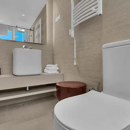 Vista Divina - Semi Detached By Irundo
