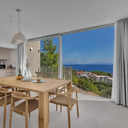 Vista Divina - Semi Detached By Irundo * Zavala